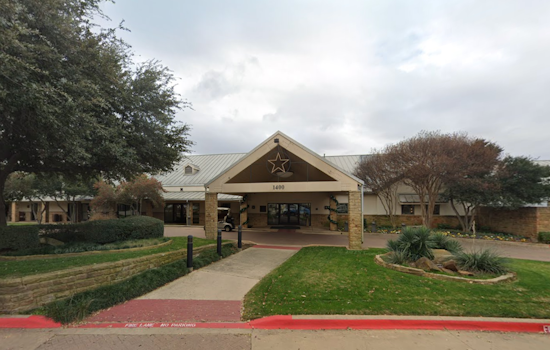 Euless' Raven’s Grille Hosts Festive Easter Brunch with Special Appearance by Mr. E. Bunny