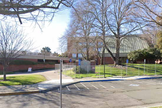 Fairfield Teen Thwarts Abduction Attempt on Way to School, Suspect Arrested at City Hall