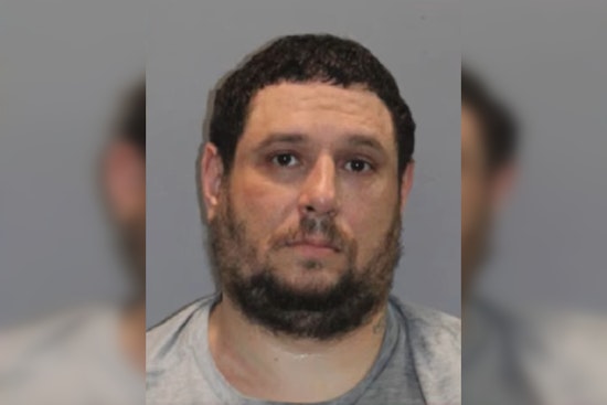 Fall River Man Arrested for Drug Trafficking Following Traffic Stop and Police Chase
