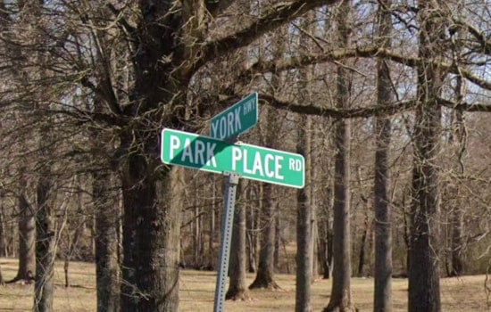 Fatal Solo-Vehicle Crash on York Highway Claims Driver's Life Near Park Place Road