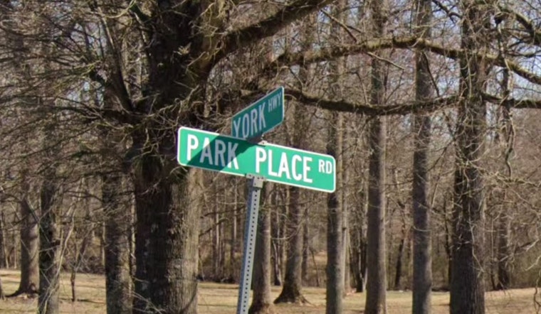 Fatal Solo-Vehicle Crash on York Highway Claims Driver's Life Near Park Place Road