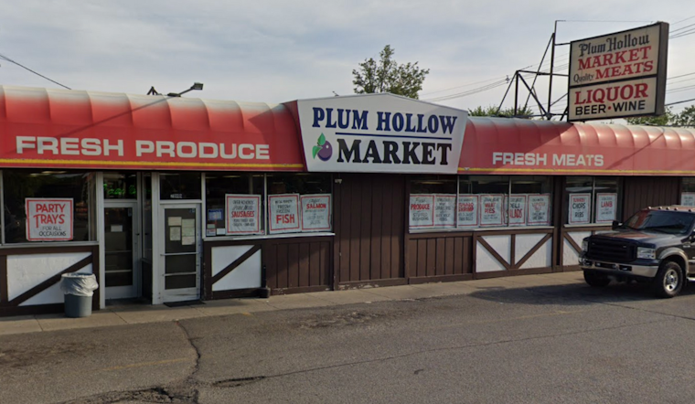 Fire Ravages Beloved Plum Hollow Market in Southfield, Blaze Under Investigation