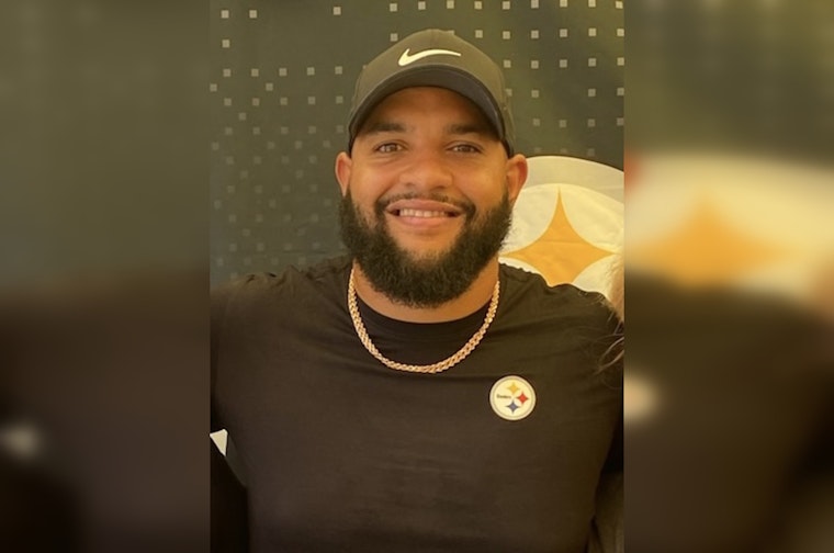 Former NFL Star Roosevelt Nix Introduces 'Playa Bowls' to Phoenix with Festive Grand Opening on Saturday