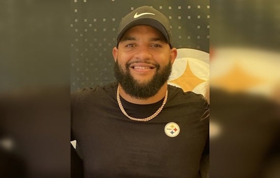 Former NFL Star Roosevelt Nix Introduces 'Playa Bowls' to Phoenix with Festive Grand Opening on Saturday