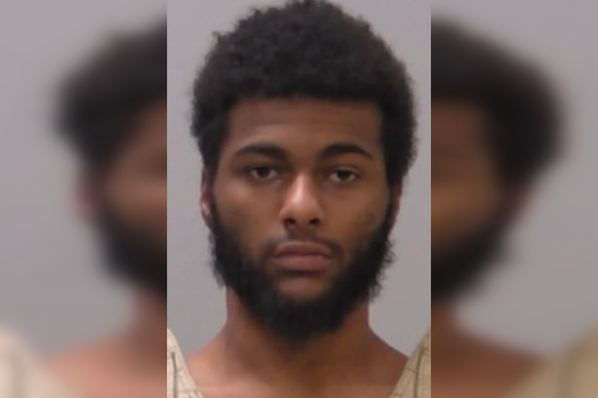 Galesburg Man Charged with Armed Robbery of Pizza Delivery Drivers as