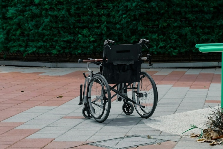 Gilbert Community Rallies to Replace Stolen Wheelchair for Cancer Survivor Paula Gillette-West