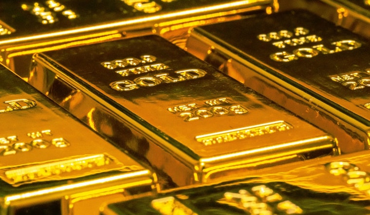 Gold Rush Fever Hits Arizona as Prices Surge, Spokane Pawn Shops Warn of Fake Gold Scams