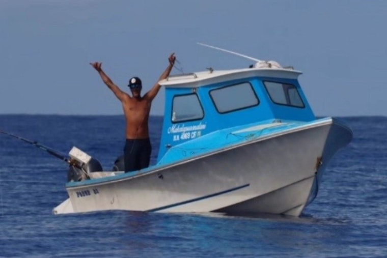 Hawaiʻi Island Police Seek Public's Help in Locating Missing Fisherman Earl Hind and His Vessel