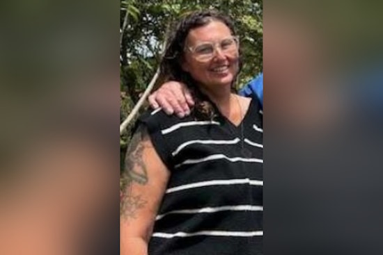 Hawaii Island Police Seek Public's Help in Urgent Search for Missing "At Risk" Woman in Hilo