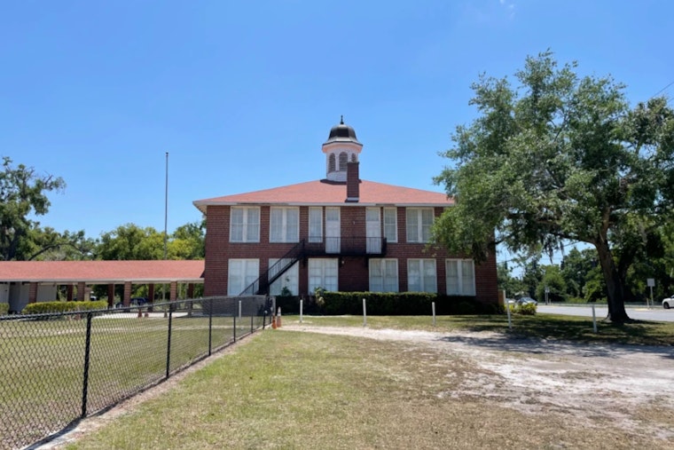 Historic Old Lutz Schoolhouse Preserves Educational Legacy in Hillsborough County