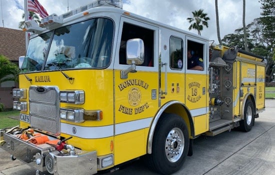 Honolulu Fire Department Rapidly Extinguishes Moanalua Residential Blaze; Investigation Underway