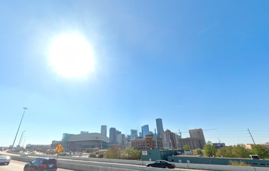 Houston Anticipates Warm and Sunny Weather with Temperatures Rising into the 80s