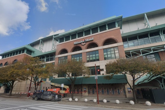 Houston Astros Fans Bid on Minute Maid Park Memorabilia Before Transition to Daikin Park Era