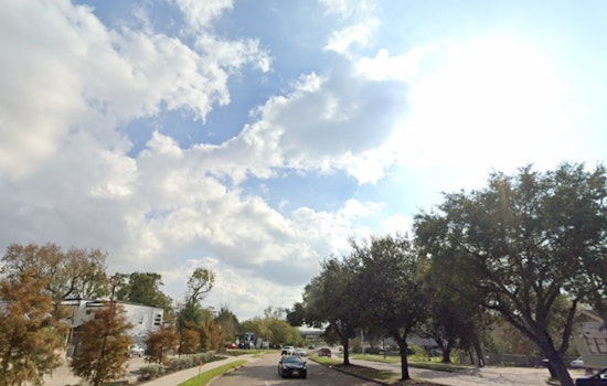 Houston Basks in Sunny Skies and Mild Temperatures, Clear Weather Ahead, Says National Weather Service