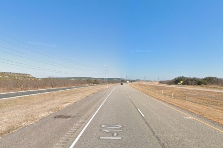 Houston Commuters Face Delays as18-Wheeler Crash Spurs I-10 to I-45 Closure, Construction Adds to Weekend Traffic Woes