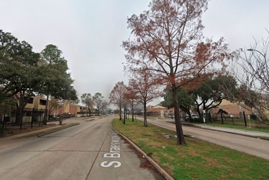 Houston Grand Jury to Review Case of Fatal Stabbing on South Braeswood Boulevard