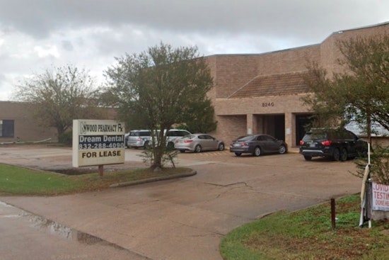 Houston Pharmacy and Owners Accused of Dispensing Fraudulent Prescriptions in Controlled Substances Act Violations