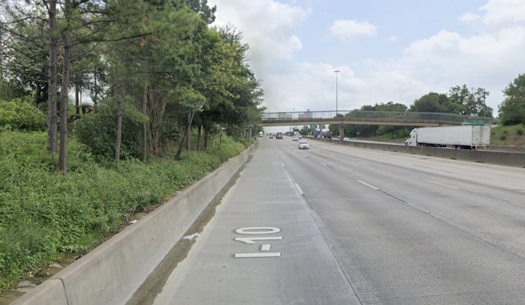 Houston Police Investigate Fatal Hit-and-Run on East Freeway as Search for Driver Continues