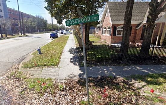 Houston Police Investigate Fatal Shooting of Young Man in East End, Seek Public's Help in Finding Suspects