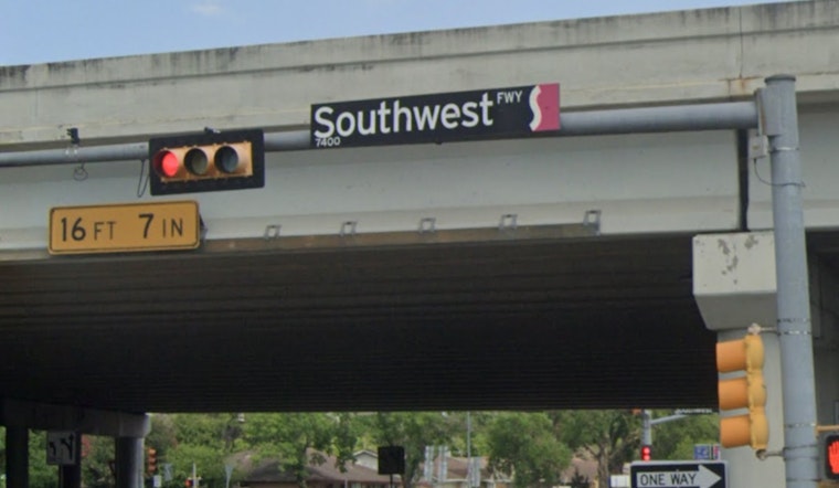 Houston Police Seek Hit-and-Run Driver After Fatal Pedestrian Collision on Southwest Freeway