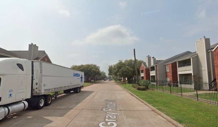 Houston Police Seek Witnesses After 68-Year-Old Man Wounded in West Harris County Apartment Shooting