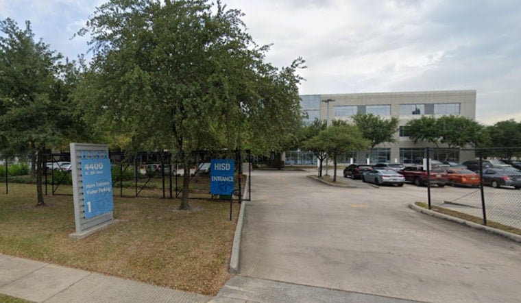 Houston School District to Implement Performance-Based Pay for Teachers Starting 2026-27