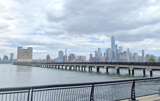 Hudson River Helicopter Crash Kills Six, Including Siemens CEO, Reigniting NYC Air Safety Debate