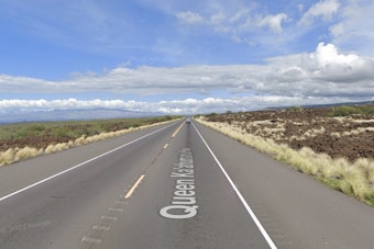 Kailua-Kona Cyclist, 71, Fatally Injured after Collision with Tour Bus on Queen Ka‘ahumanu Highway