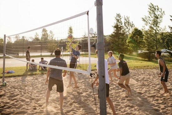 Kingsport Opens Registration for 2025 Outdoor Volleyball League