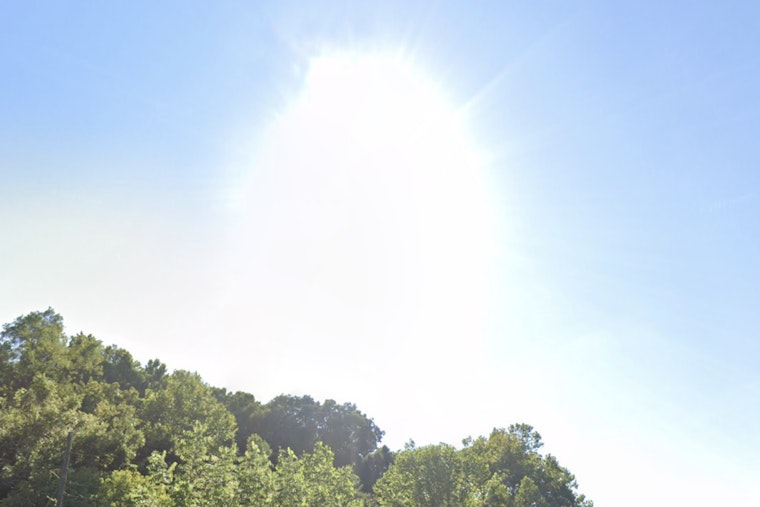 Knoxville Area Braces for Weather Whiplash with Sunshine, Showers, and Wind Gusts Ahead