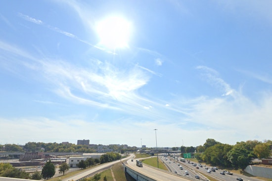 Knoxville Braces for Warm Days Ahead, Weather Service Forecasts Slight Thunderstorm Chances