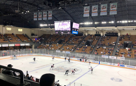 Knoxville Ice Bears Narrowly Defeated in Double Overtime of SPHL Finals Opener at Civic Coliseum