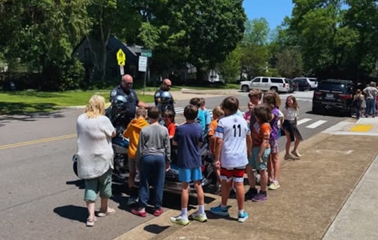 Knoxville Police Engage with Young Minds at Sequoyah Elementary School in Community Outreach Event
