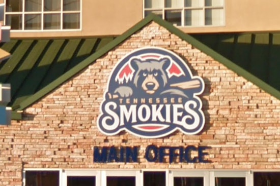 Knoxville Smokies Clinch Inaugural Victory at Covenant Health Park Against Chattanooga Lookouts