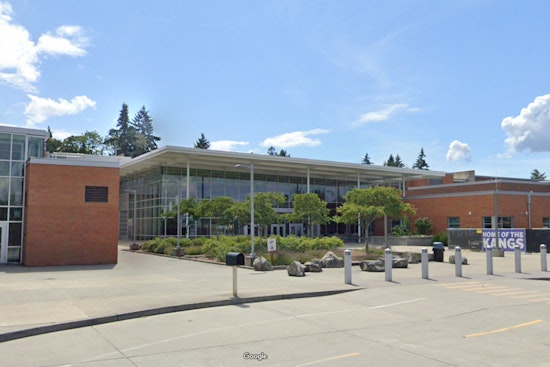 Lake Washington High School Evacuated After Bomb Threat in Kirkland, No Explosives Found