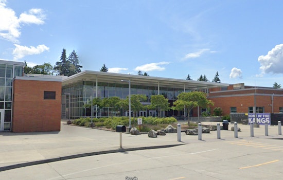 Lake Washington High School Evacuated After Bomb Threat in Kirkland, No Explosives Found