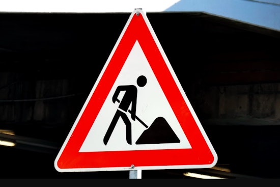 Lane Reductions on Clark and Lincoln County Highways in Nevada for Striping Work