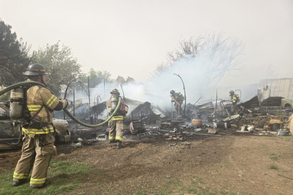 Las Cruces Firefighters Join Forces to Quell Wind-Driven Blaze in Dona Ana County