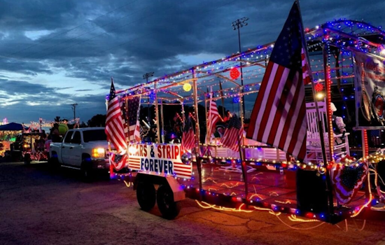 Las Cruces Sparks Excitement with Call for Entries in the 2025 Electric Light Parade
