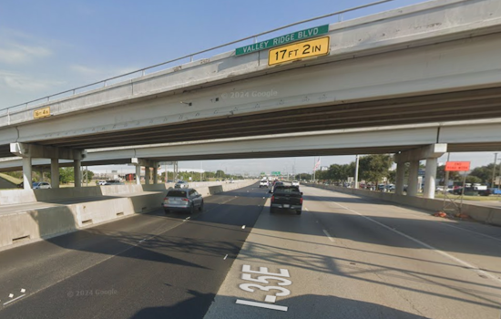 Lewisville Commuters Face Traffic Chaos as I 35E Southbound Shuts Down After Multi-Vehicle Incident