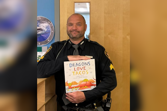 Lorain County Deputy Fosters Love for Reading at Amherst's Powers Elementary School