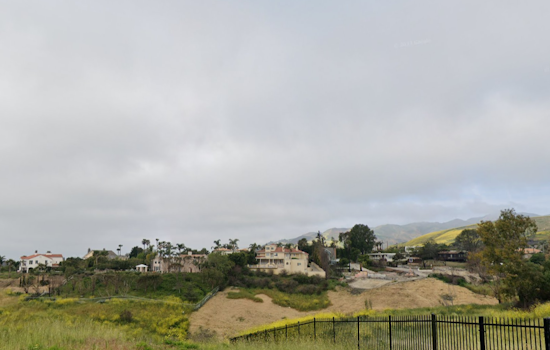 Los Angeles to Experience a Mix of Spring Showers and Sunshine, Clear Weekend Ahead