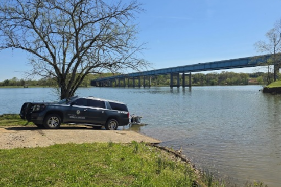 Loudon County Search Shifts to Recovery for Two Teens Presumed to Have Jumped into Tennessee River After Police Chase
