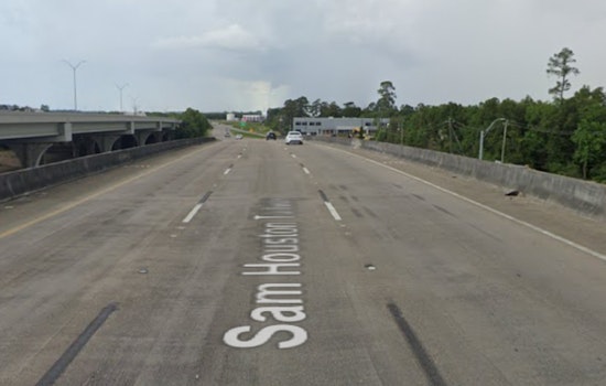 Lumber Spill on Sam Houston Tollway Causes Traffic Delays in Harris County After Sedan and 18-Wheeler Crash