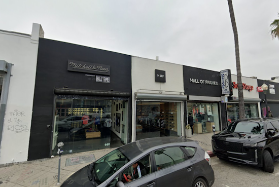 Luxury Eyewear Store on Fairfax Avenue Targeted in $150K Smash-and-Grab Heist, Second Burglary in Weeks
