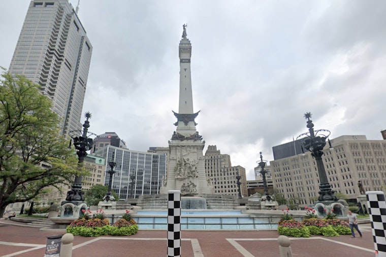 Man Arrested for Firing Gun at Indianapolis' Monument Circle While Waving "Free Haiti" Flag