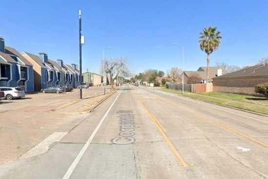 Man Fatally Shot at Houston Apartment Complex, HPD Seeks Information