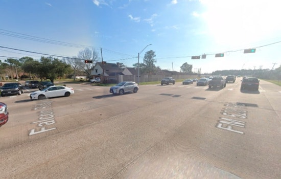 Man Killed, Woman Hospitalized Following Rollover Crash in Friendswood