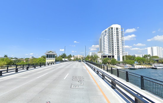 Man Rescued and Hospitalized After Vehicle Plunges into Fort Lauderdale's New River