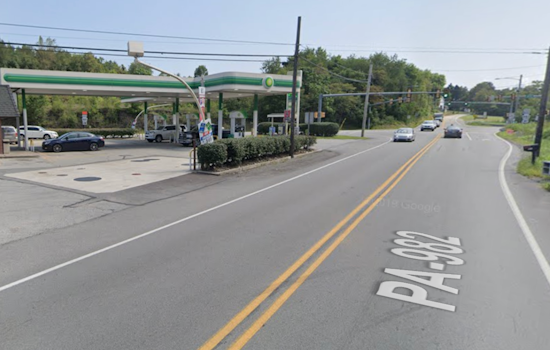Manhunt Underway for Suspect in Knife-Point Robbery at Derry Convenience Store